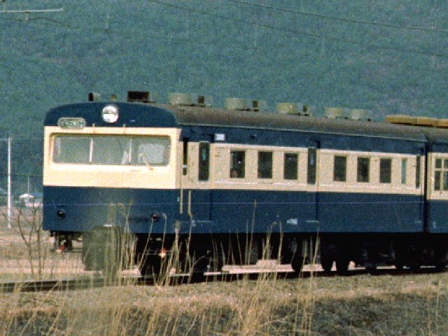 素人が作ったお魚図鑑｜国鉄70系電車